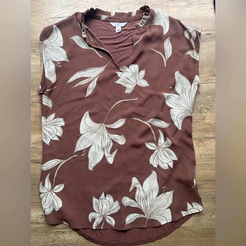 RW&CO. Brown Floral Blouse